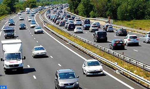 الشركة الوطنية للطرق السيارة بالمغرب تدعو مستعملي الطرق السيارة إلى تنظيم تنقلاتهم بمناسبة عطلة نهاية السنة