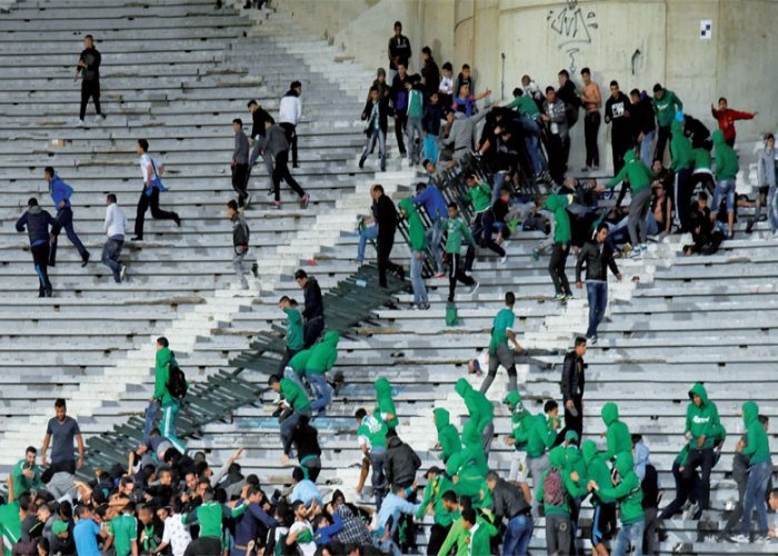 مراكش:وضع 65 شخصا تحت تدابير الحراسة النظرية على خلفية أحداث الشغب التي شهدها الملعب الكبير بمراكش
