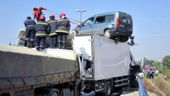 وزير:انخفاض طفيف في عدد قتلى حوادث السير عام 2017