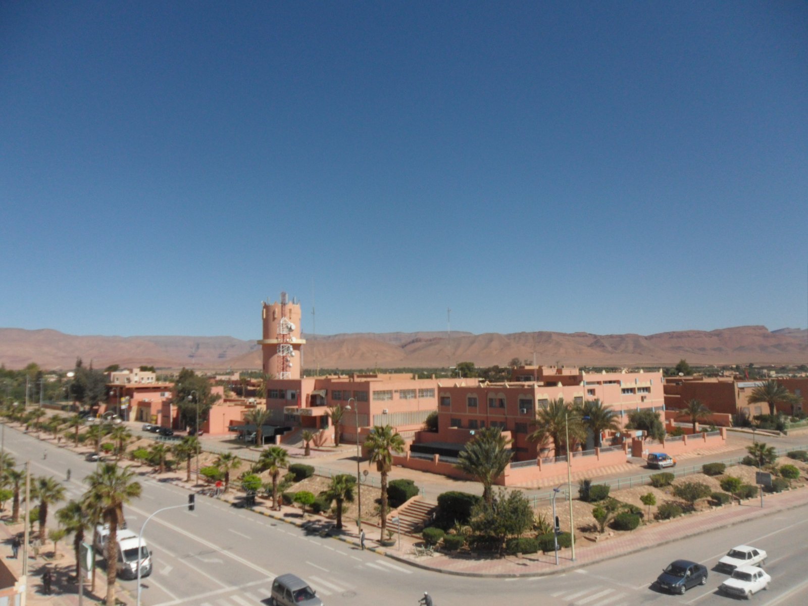 الرشيدية:ندوة دولية حول التربية على القيم بالمنظومة التربوية