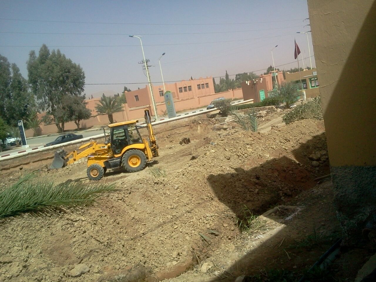 الرشيدية:المكتب الجهوي للاستثمار الفلاحي بالرشيدية  يجهز على مساحة كبيرة  من المجال الاخضر