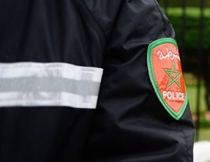 عين تاوجطات: توقيف حارس أمن متدرب للاشتباه في تورطه في قضية تتعلق بالنصب وانتحال صفة ينظمها القانون