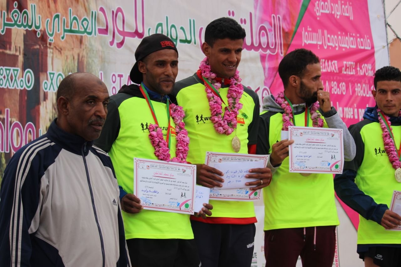 قلعة امكونة : هشام القواحي و حياة علاوي يتوجان بلقب مراطون النسخة 56 للملتقى الدولي للورد العطري