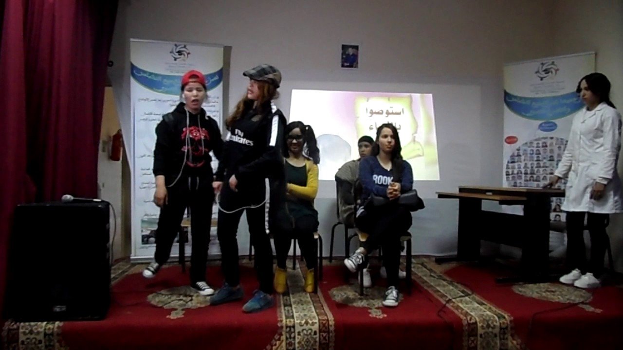 مديونة : جمعويون يتهمون درًا للطالبة بسوء التدبير والمديرة تنفي..