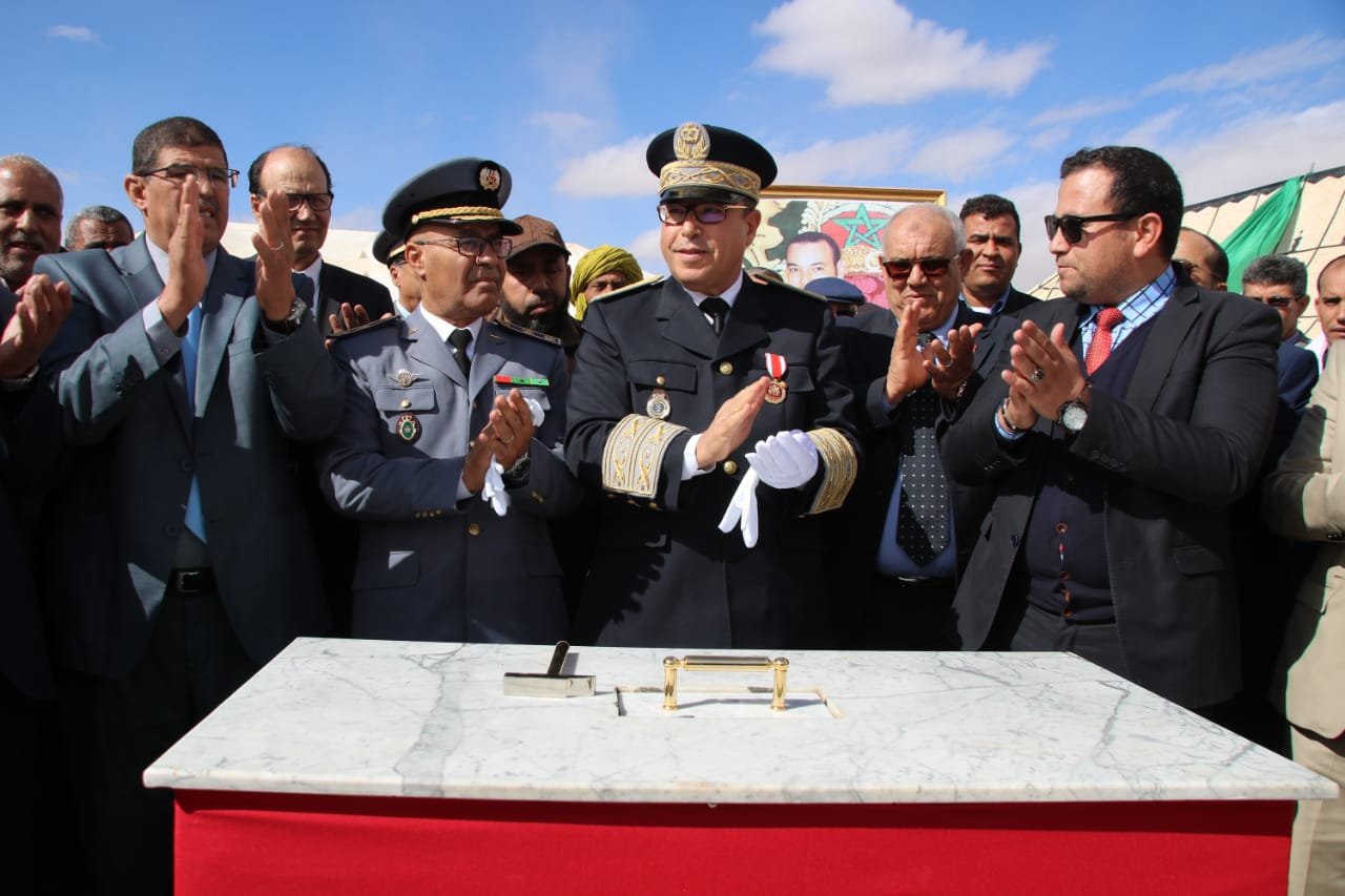 الرشيدية:بمناسبة الذكرى63 لعيد الاستقلال المجيد،والي جهة درعة تافيلالت يعطي انطلاقة عدد من المشاريع التنموية بالاقليم