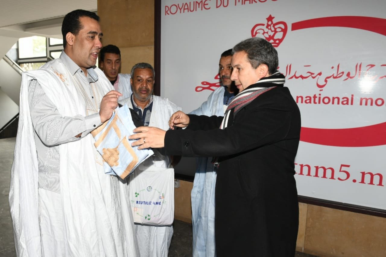 فعاليات من الصحراء تكرم مدير المسرح الوطني محمد الخامس