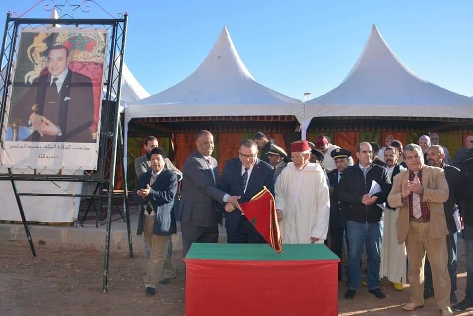 والي جهة درعة تافيلالت يعطي انطلاق صفقة تهيئة وتأهيل الطرقات بالرشيدية