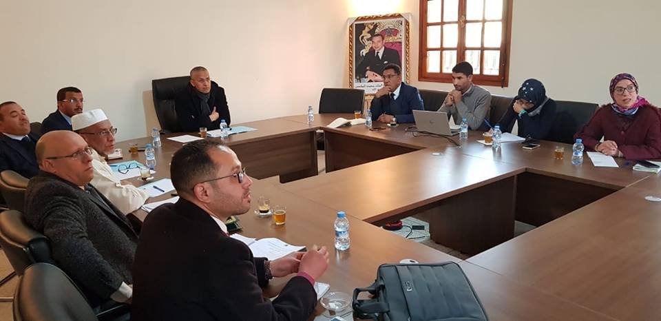 مجلس جهة درعة تافيلالت:إحداث منصة اليكترونية للولوج الى المعلومة، وصفقة في اطار السلامة الطرقية بالعالم القروي