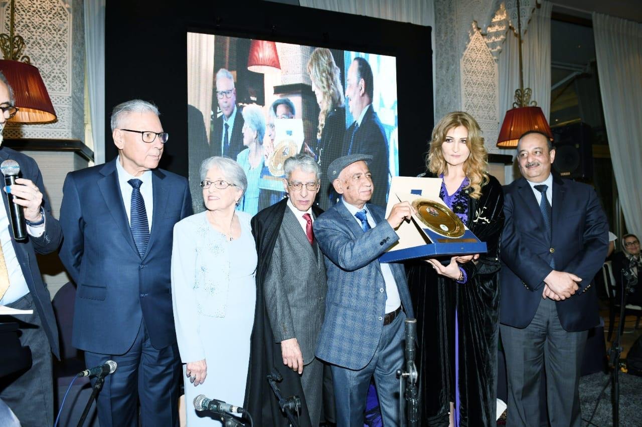 في حفل تكريمي باذخ للشاعرة الوجدية بالرباط،الجراري والمريني والأعرج يتوجون  سميرة فرجي سيدة للشعر العربي