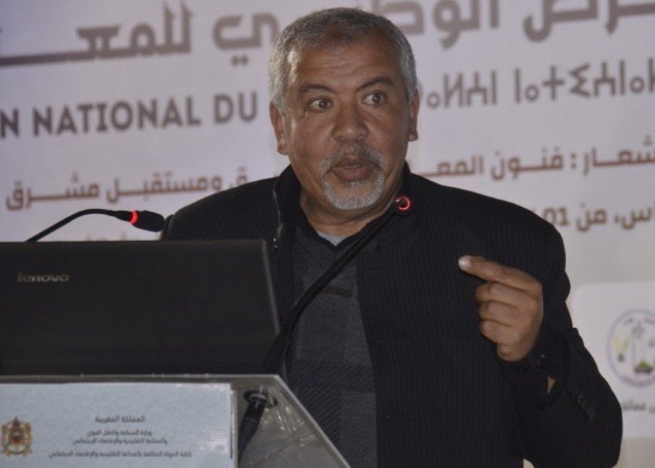 الأستاذ محمد بنكيران خلال مداخلته بالمعرض الوطني للمعادن بفاس:الزخرفة الإسلامية تحقق القيم النفعية وتحول الخسيس إلى نفيس