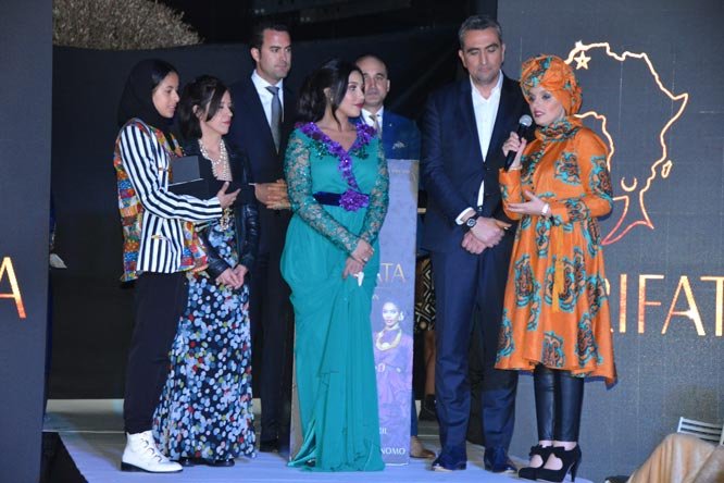 مغربية تتوج بجائزة مهرجان “أفريكان فاشن طالنت”