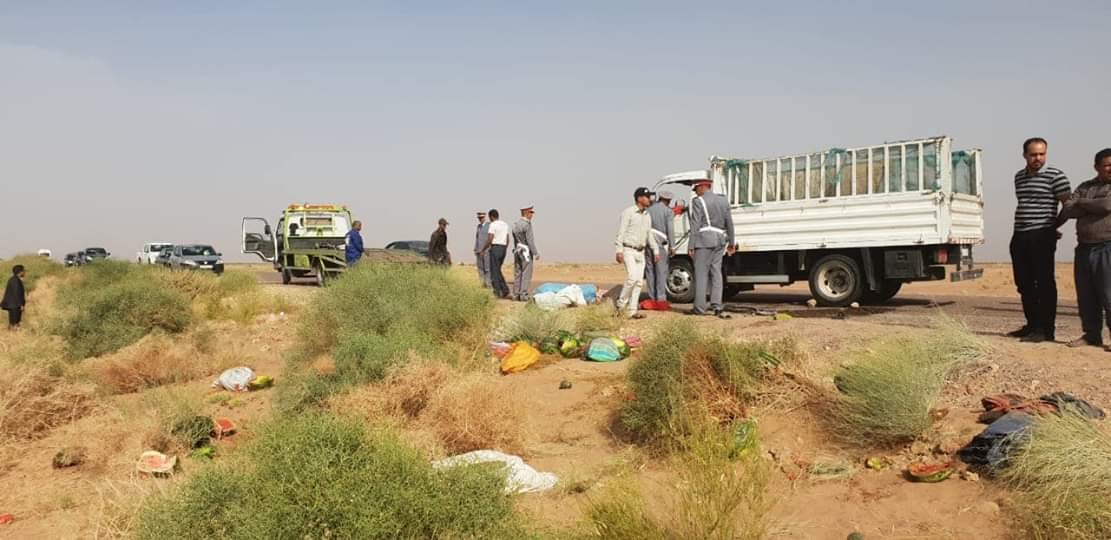 عاجل:مصرع شخص وجرح أخرين إثر انقلاب شاحنة