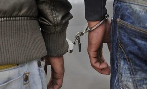 توقيف شخصين يُشتبه تورطهما في والاتجار في المخدرات