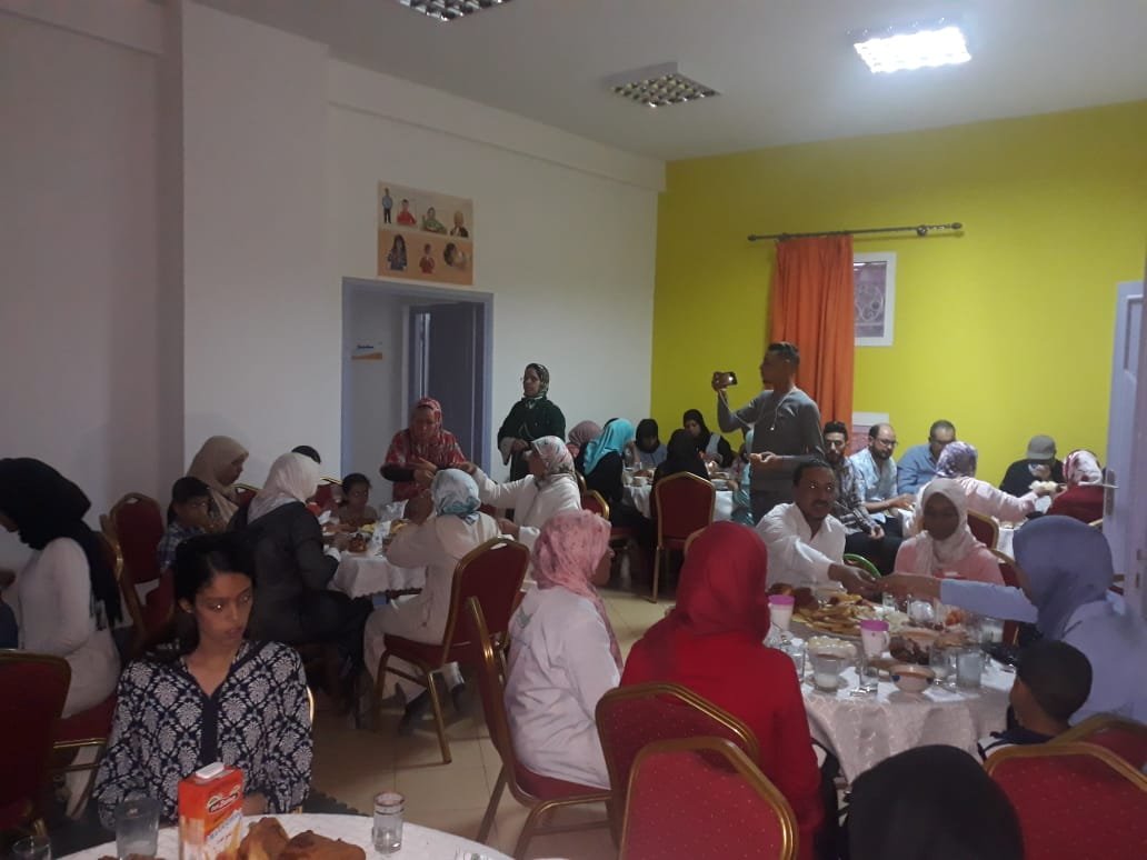 الرشيدية: مبادرة افطار بمركز الأطفال المتخلى عنهم،من تنظيم جمعية شباب المغرب للتنمية بتنسيق مع جمعية قوافل الأمل