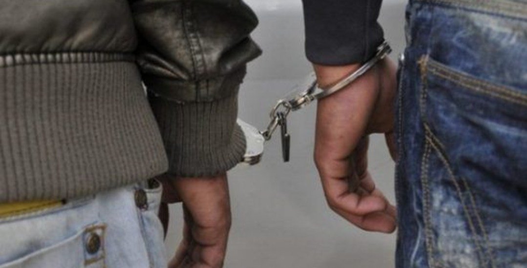 توقيف شخصين يشتبه تورطهما في الحيازة والاتجار في مخدر الشيرا