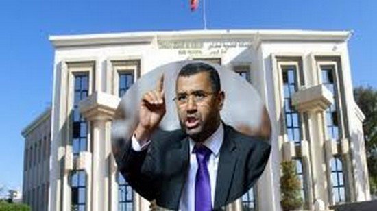 بوانو و مكناس “المزوق من برا أش خبارك من الداخل” جماعة تسير إلى الهاوية….