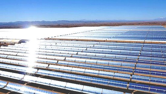 وفد إفريقي يقوم بزيارة مركب نور للطاقة الشمسية بورزازات