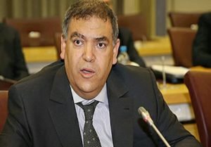 وزير الداخلية يعقد اجتماعا مع الولاة والعمال