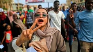 دعوة إلى “مليونية استكمال هياكل السلطة الانتقالية” بالسودان