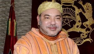 أمير المؤمنين يسلم جائزة محمد السادس للمتفوقات والمتفوقين في برنامج محاربة الأمية بالمساجد برسم السنة الدراسية 2018-2019