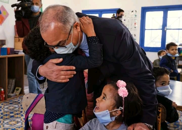 بنموسى في زيارة تفقدية لـ”مدرسة كم” بمنطقة بوسكورة