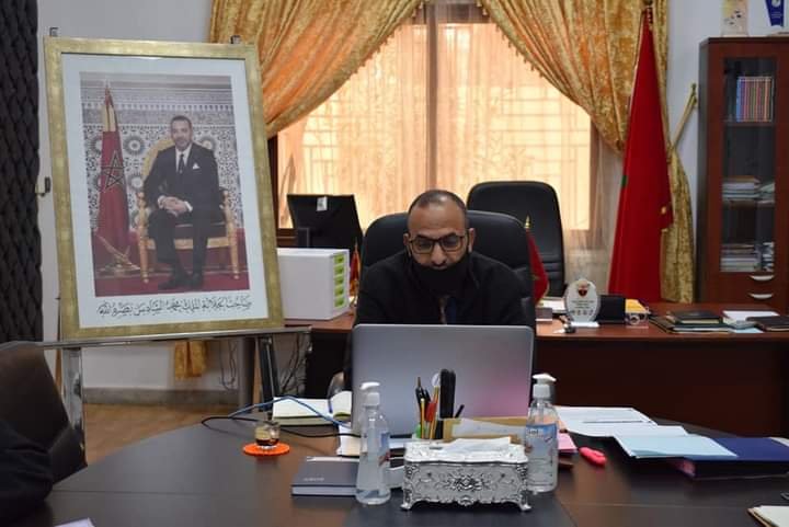 الرشيدية: هاشمي يترأس لقاء تواصليا حول التدابير الاحترازية الواجب الالتزام بها بالمؤسسات التعليمية