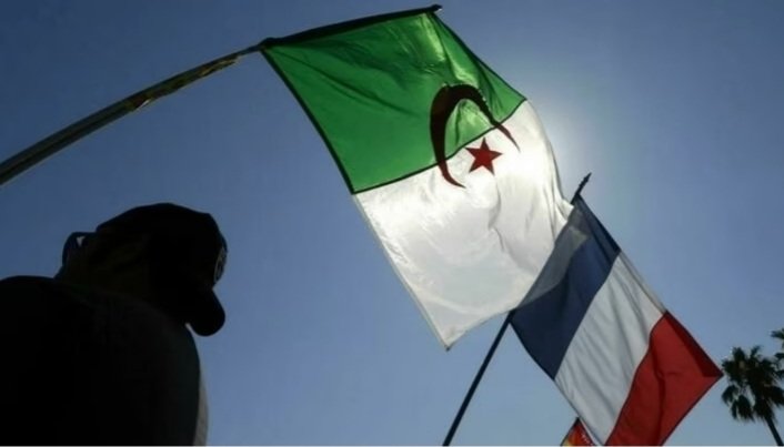 السفير الجزائري سيعود إلى مزاولة  مهامه في فرنسا اعتبارا من السادس يناير