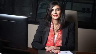 العلوي تبحث عن حلول للتمويلات البنكية التي تقف عائقا في وجه المقاولات المتوسطة والصغيرة