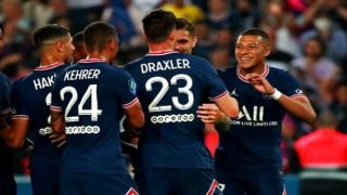 باريس سان جيرمان يعلن اعارة مدافعه إلى فريق يوبين