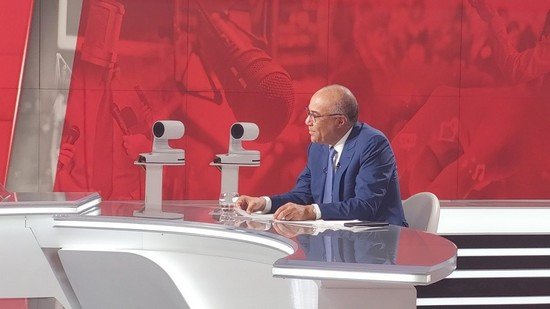 وزير التعليم العالي يصدر قرارا بإغلاق باب التدريس في وجه الموظفين حاملي الدكتوراه