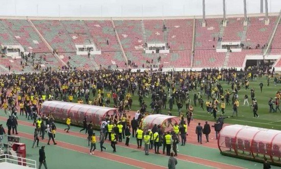 ضبط 160 شخصا، من بينهم 90 قاصرا على خلفية أعمال الشغب عقب مباراة الجيش الملكي والمغرب الفاسي