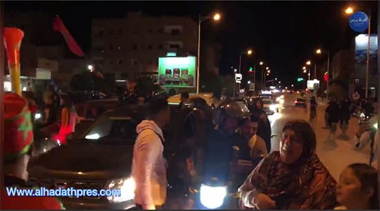 أجواء احتفال جماهير الرشيدية بتأهل المنتخب