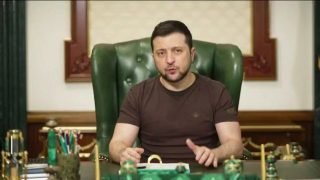 رئيس أوكرانيا يطلب من الدول الغربية دعم بلاده بالمزيد من الأسلحة