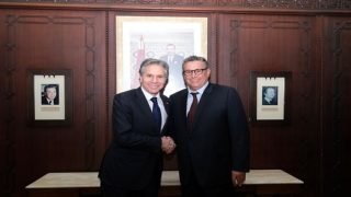 رئيس الحكومة يلتقي بوزير الخارجية الأمريكي "أنتوني بلينكن"