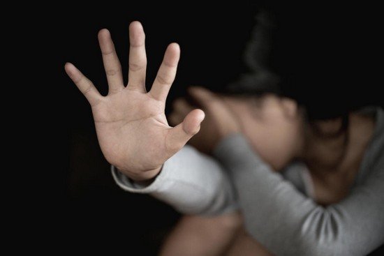 الرابطة الوطنية لحقوق الإنسان تطالب بكشف ملابسات هتك عرض طفلة بالعرائش