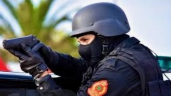 شرطة سيدي بنور تضطر لاستعمال أسلحتها الوظيفية لإيقاف شخص هدد سلامة المواطنين
