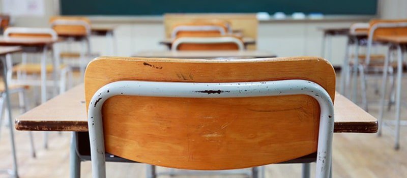 مذكرة توصي بعدم إخراج التلاميذ من القسم أثناء الحصص الدراسية