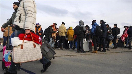 اجتماع وزارة التعليم العالي مع أسر الطلبة العائدين من أوكرانيا