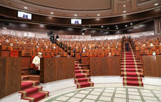 مجلس النواب يصادق على مشاريع قوانين خاصة بالكهرباء والقضاء