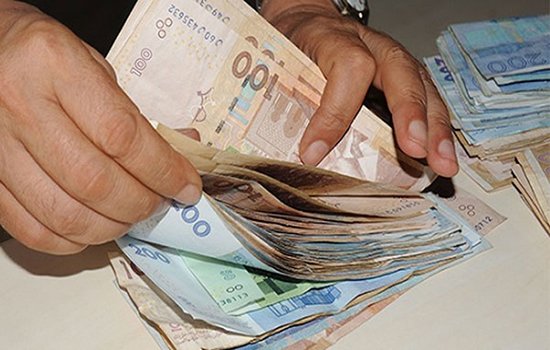 الحكومة تخصص 191 مليونا لرفع الأجر الأدنى بالقطاع العام