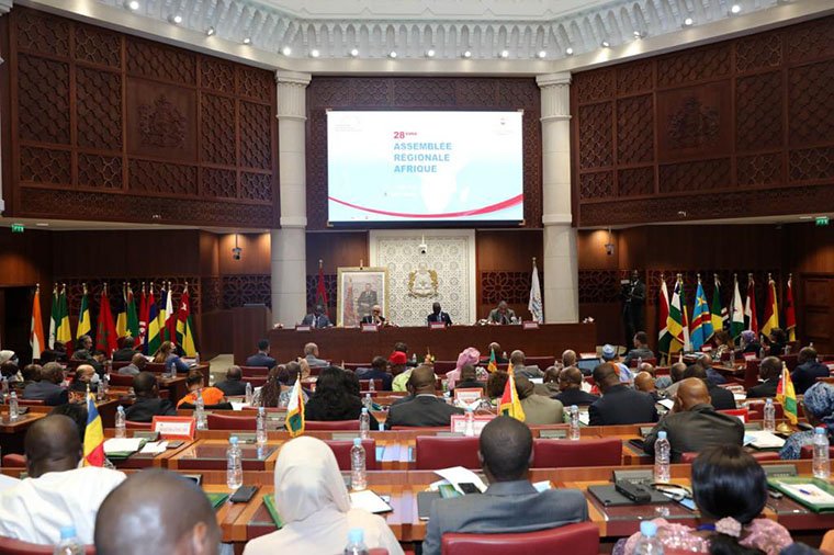  الطالبي العلمي يؤكد على ضرورة العمل ككتلة متراصة دفاعا عن قضايا القارة