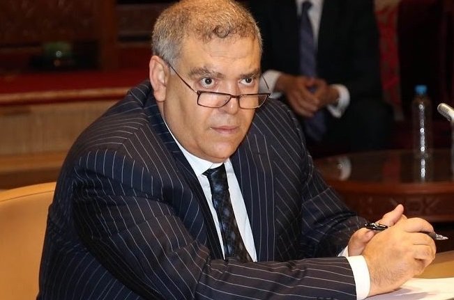 وزير الداخلية يراسل الولاة والعمال