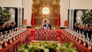 جلالة الملك يترأس مجلسا وزاريا