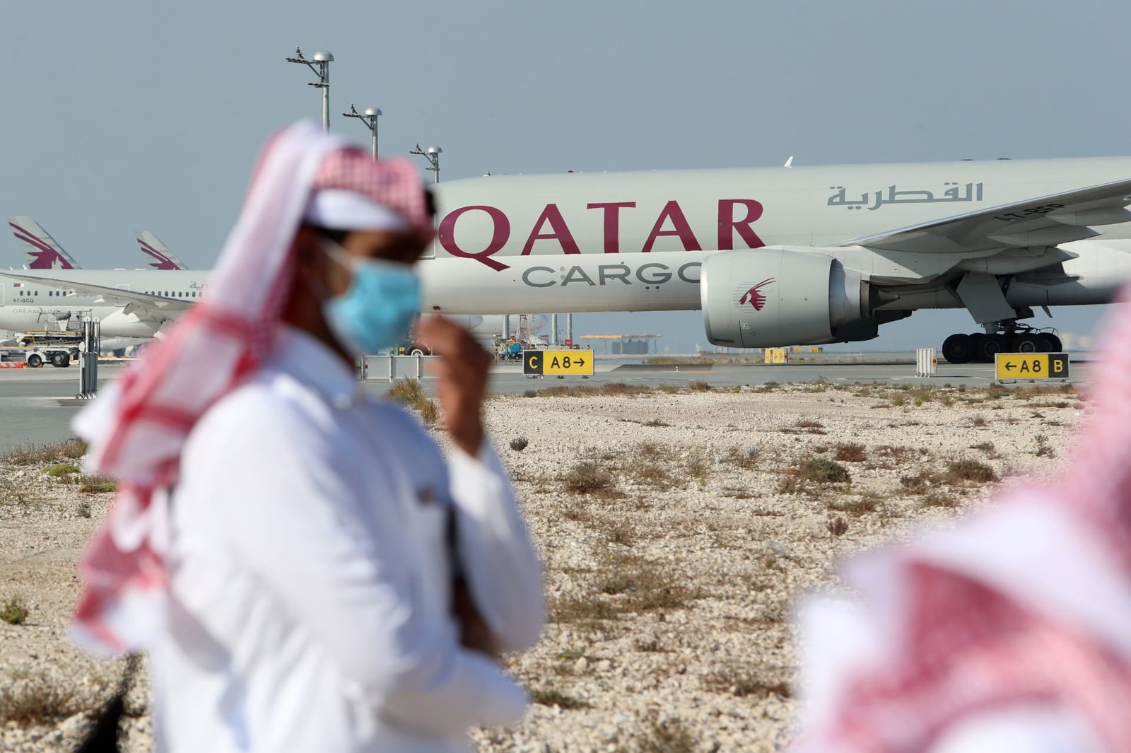 قطر تُرحّل مشجعة إنجليزية لهذا السبب