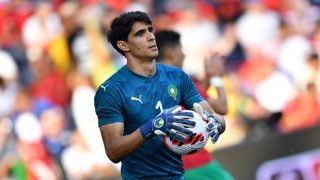 بونو يشارك في تدريبات الأسود