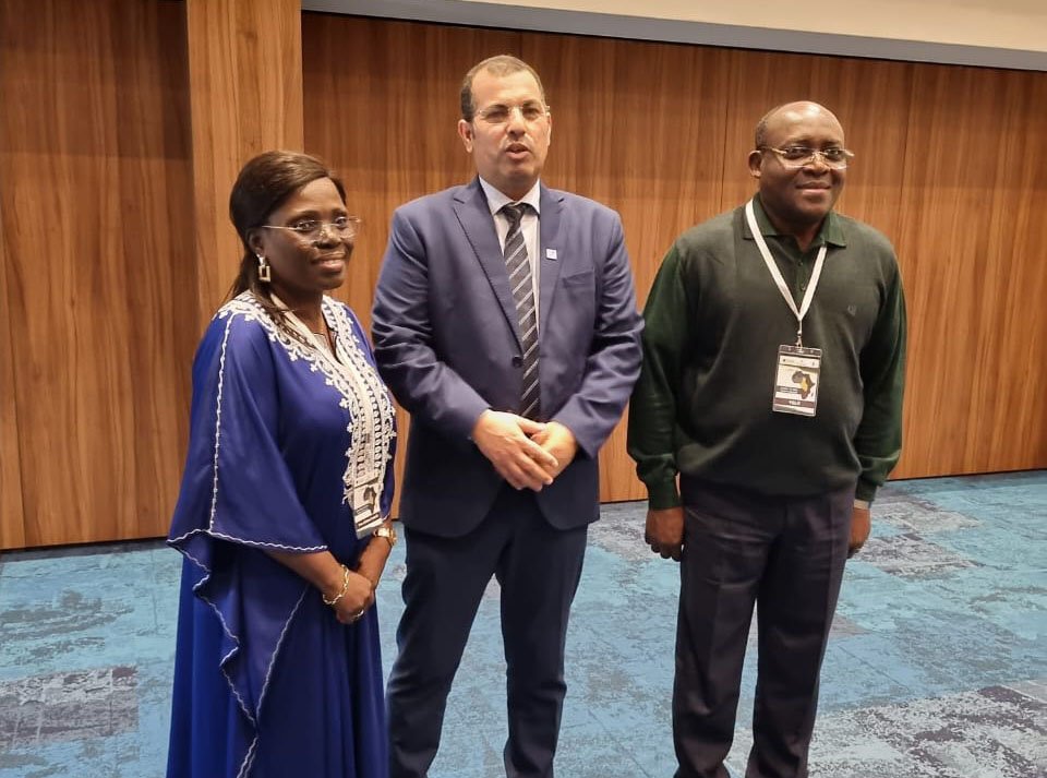 جمعية رؤساء مجالس العمالات تشارك في دورتين إفريقيتين بطنجة