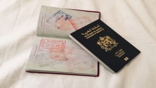جواز السفر المغربي يكسب ثلاث نقاط.. و 65 دولة بدون تأشيرة