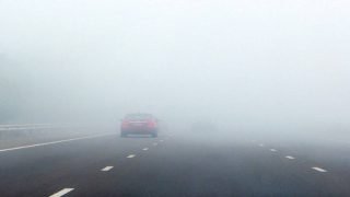 أجواء باردة وضباب في السواحل اليوم الأحد