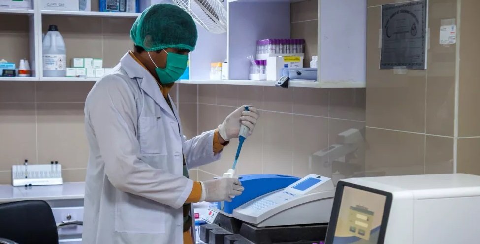 الولايات المتحدة تشهد انتشار 3 فيروسات تنفسية