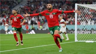 النصيري يدخل التاريخ مرتين